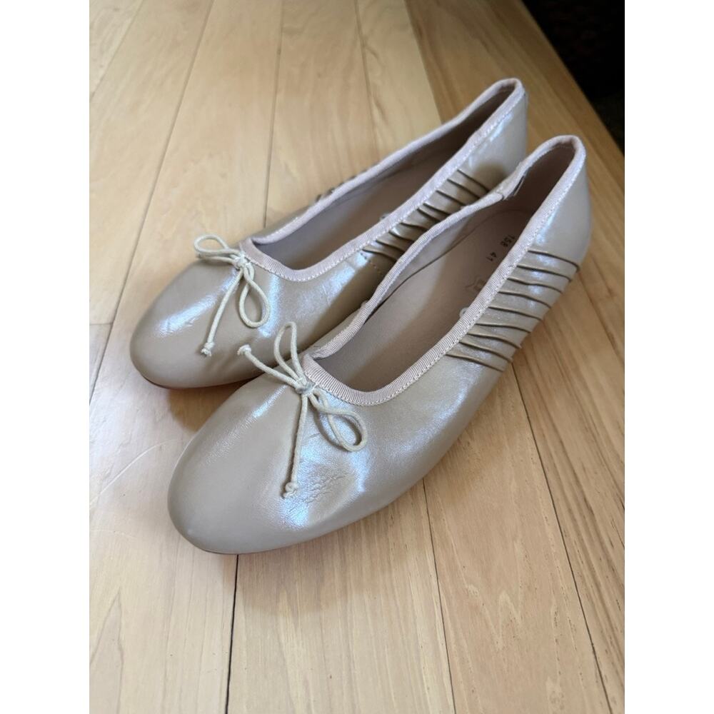 Emerald Label Beige Pleated Ballet Flat 158 - Picture 2 of 7